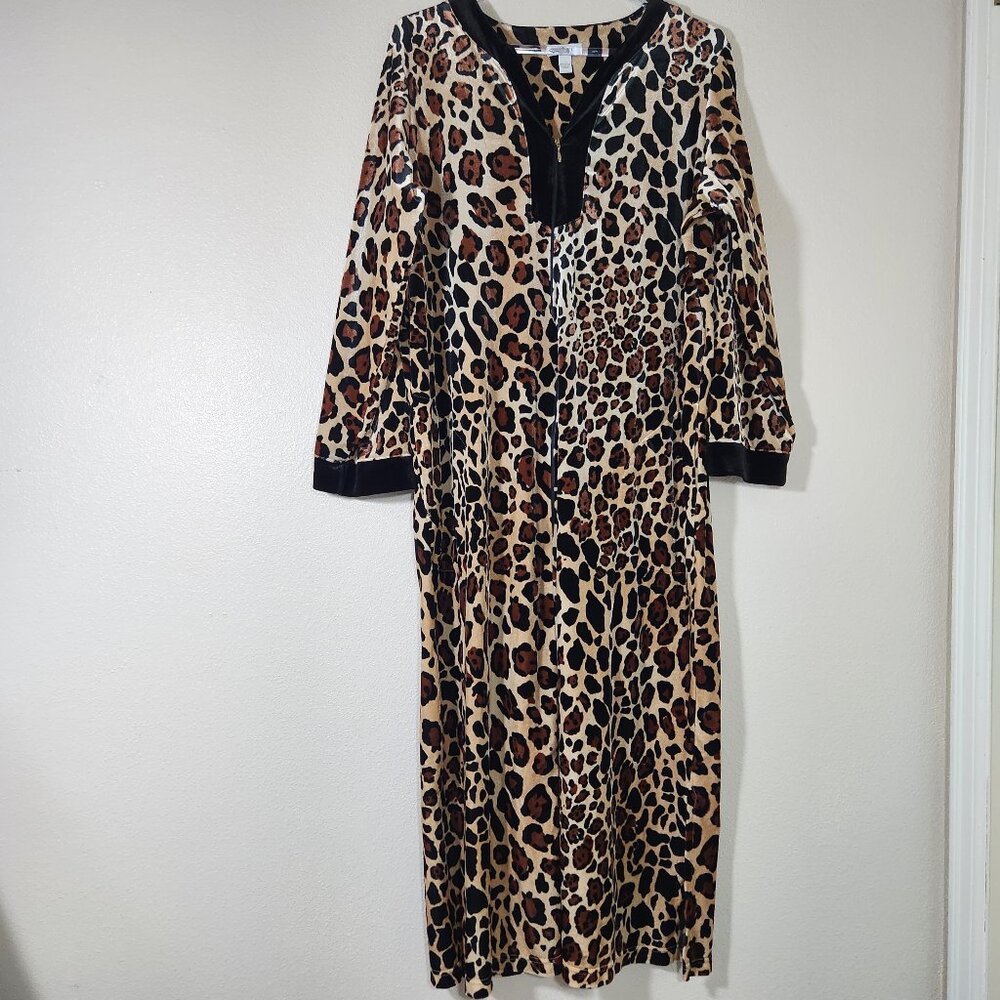 Charter Club Intimates Leopard Velvet/Velour House Coat/Robe Sz. L